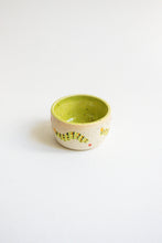 Load image into Gallery viewer, Mini Caterpilar Pot