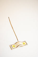 Load image into Gallery viewer, Curvy Incense Holder - Frog