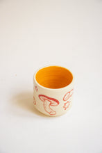 Load image into Gallery viewer, Funghi Cup/Vase