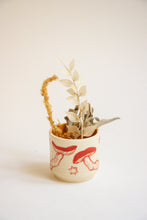 Load image into Gallery viewer, Funghi Cup/Vase