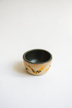 Load image into Gallery viewer, Mini Slug Pot