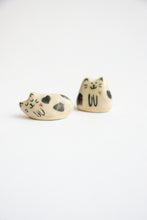 Load image into Gallery viewer, Extra Mini Ceramic Cat Figurine