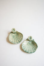 Load image into Gallery viewer, Shell Incense Holder