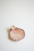 Load image into Gallery viewer, Shell Incense Holder