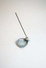 Load image into Gallery viewer, Shell Incense Holder