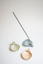 Load image into Gallery viewer, Shell Incense Holder