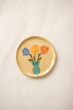 Load image into Gallery viewer, Flower Vase Dish
