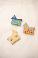 Load image into Gallery viewer, Ceramic House Magnet