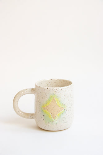 Green Detail Diamond Mug