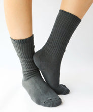 Load image into Gallery viewer, Dyed Cotton Socks