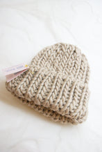 Load image into Gallery viewer, Everyday Hat - 6 Colours